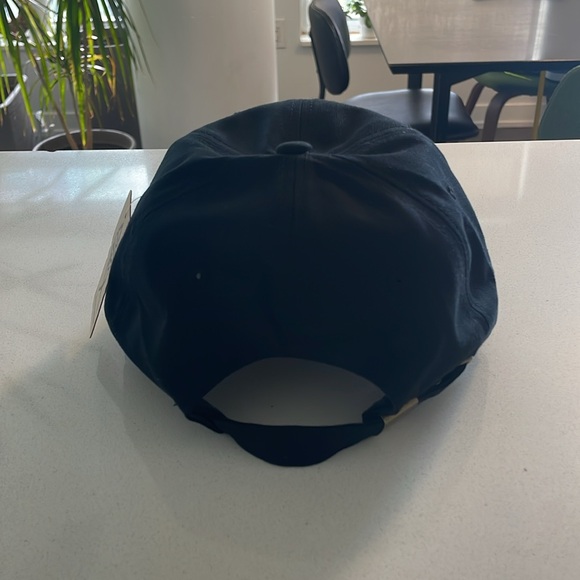 BNWT KNIX ACTIVE CAP O/S - Picture 4 of 7